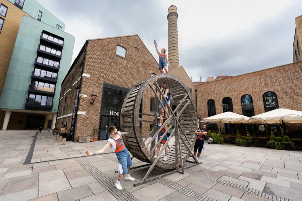 Belonging in Wandsworth Town: shaping place and culture